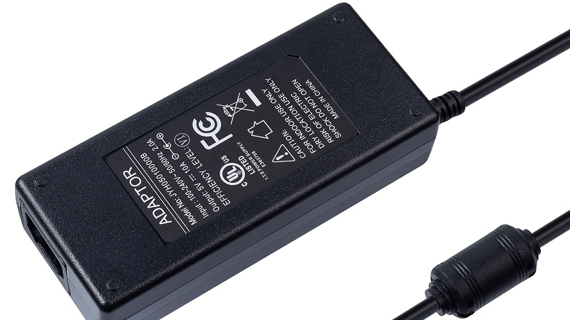 中新華美改性塑料廠：電源適配器用阻燃PC材料性能分析